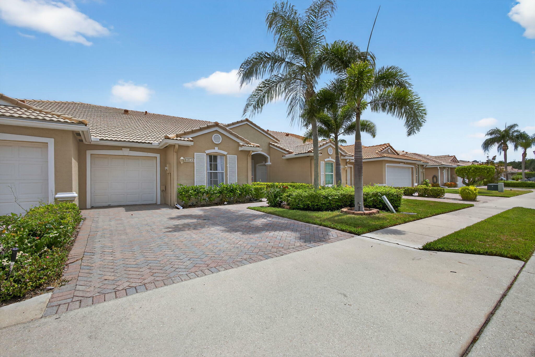 Property Photo: 8345 Fresh FL 33411