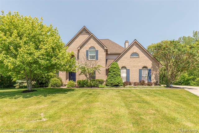 Property Photo: 5433 Waterfield Court MI 48108