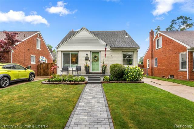 13640 Hart Street  Oak Park MI 48237 photo