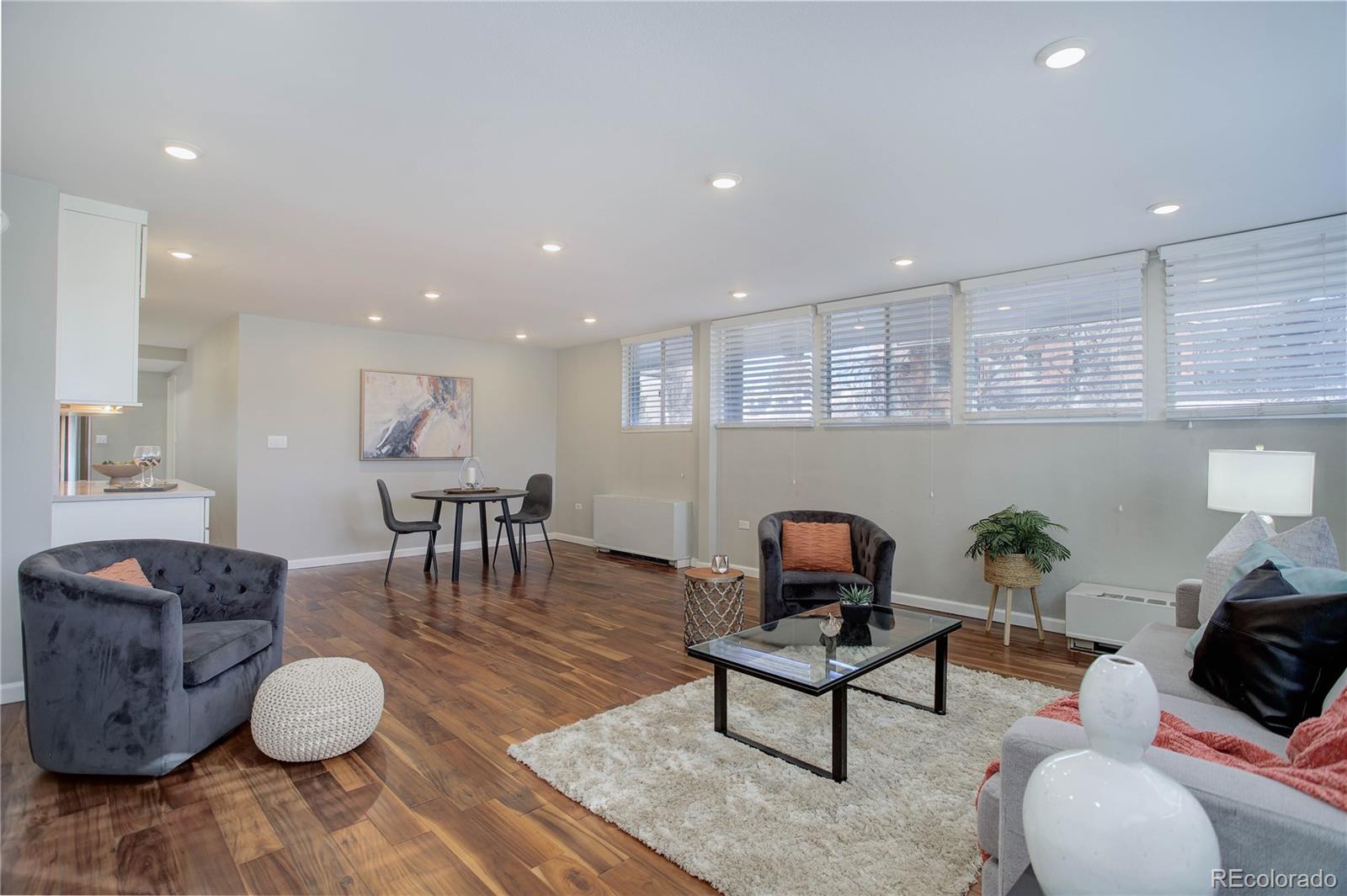 Property Photo: 909 N Logan Street 1B CO 80203