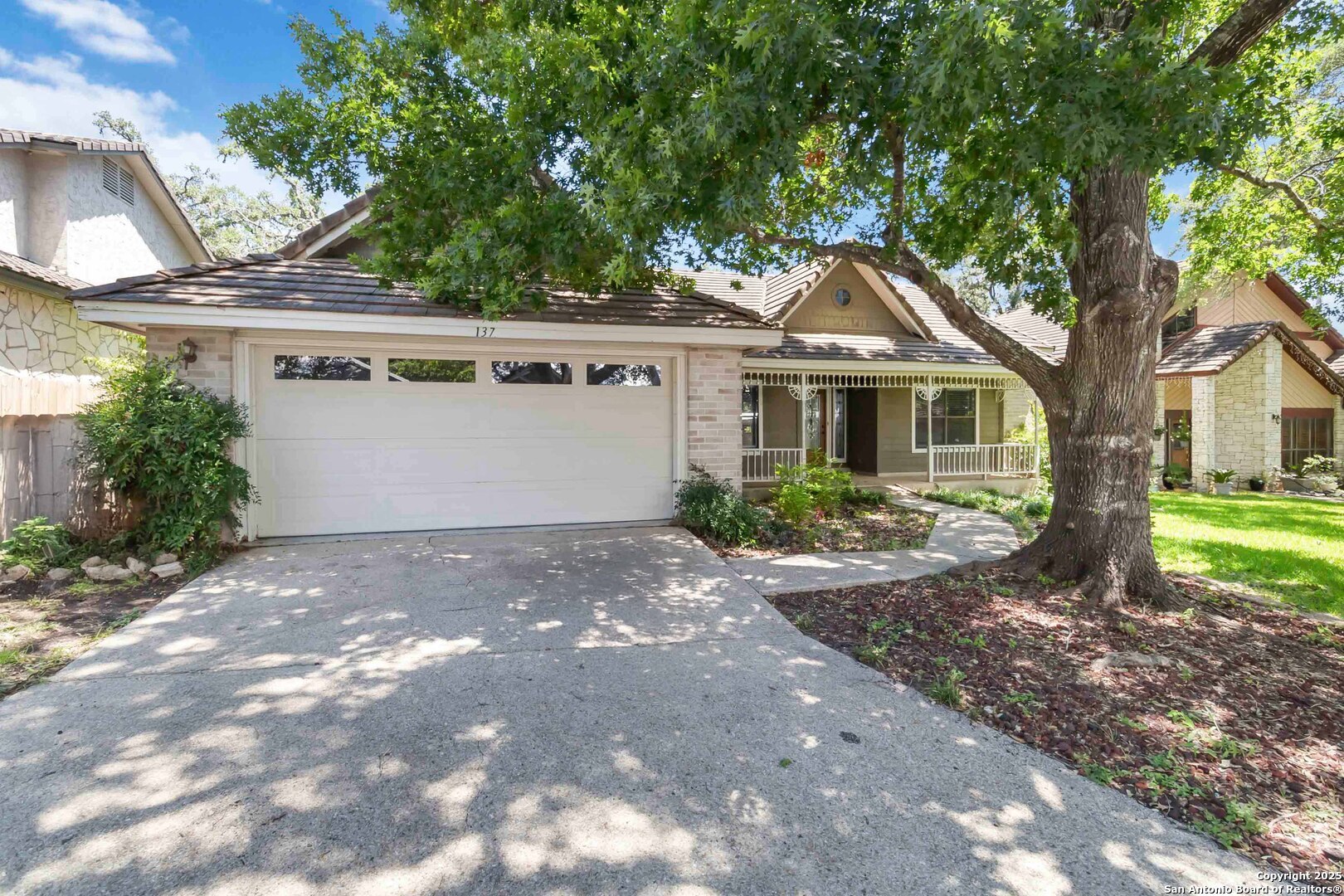 Property Photo:  137 Saddle Club Cir  TX 78006 