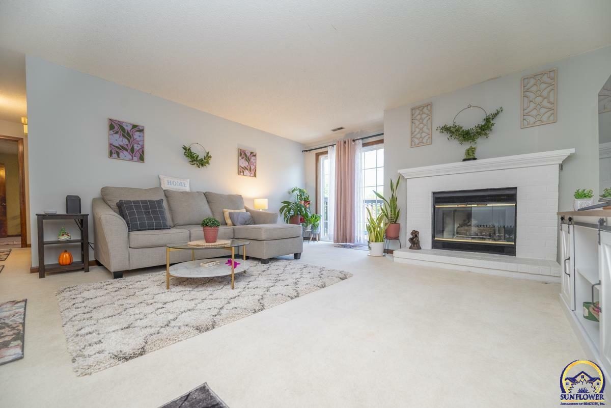 Property Photo:  5641 SW Foxcroft S. Cir #202  KS 66614 