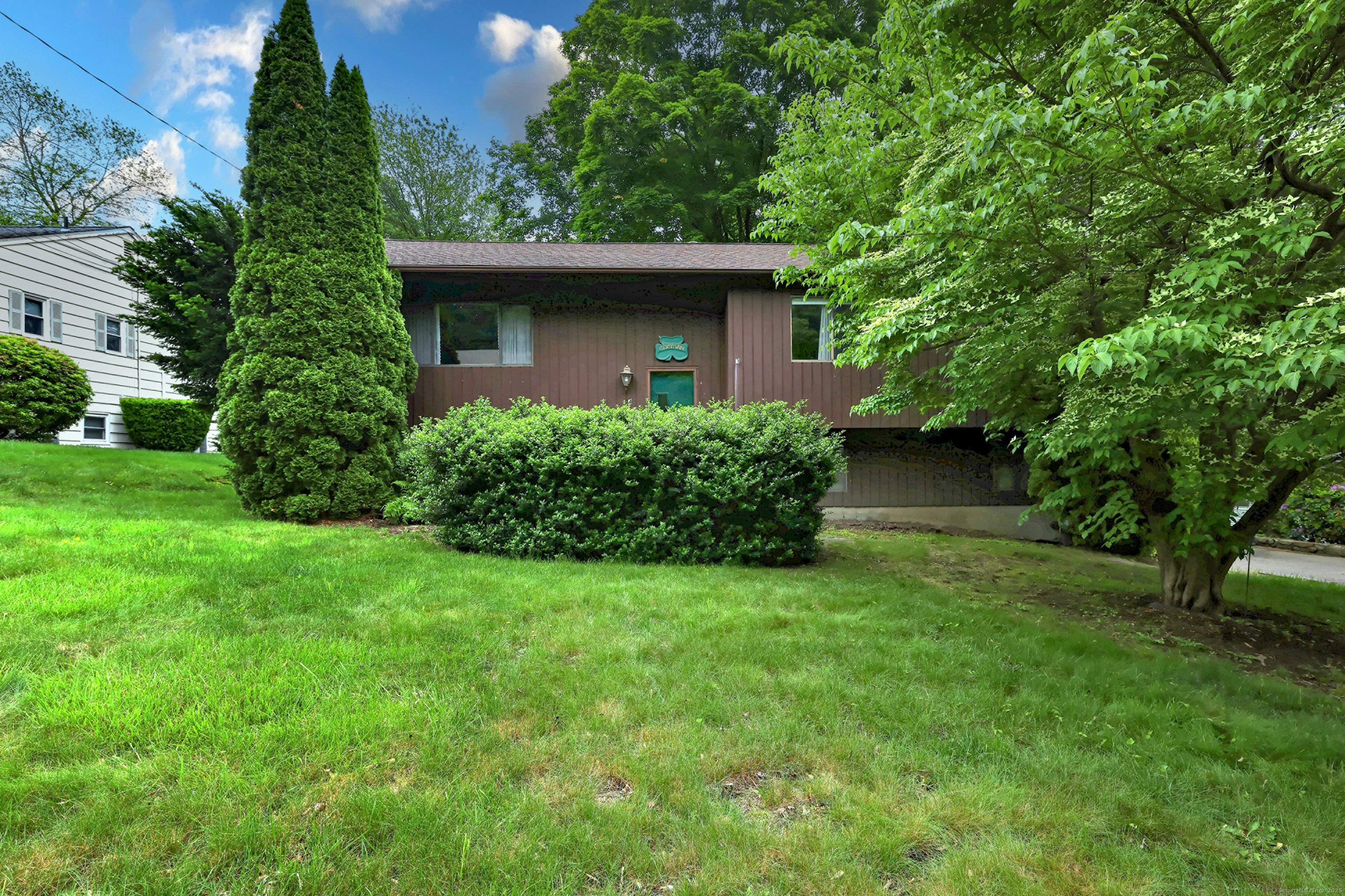 Property Photo:  4 Jason Wright Drive  CT 06401 