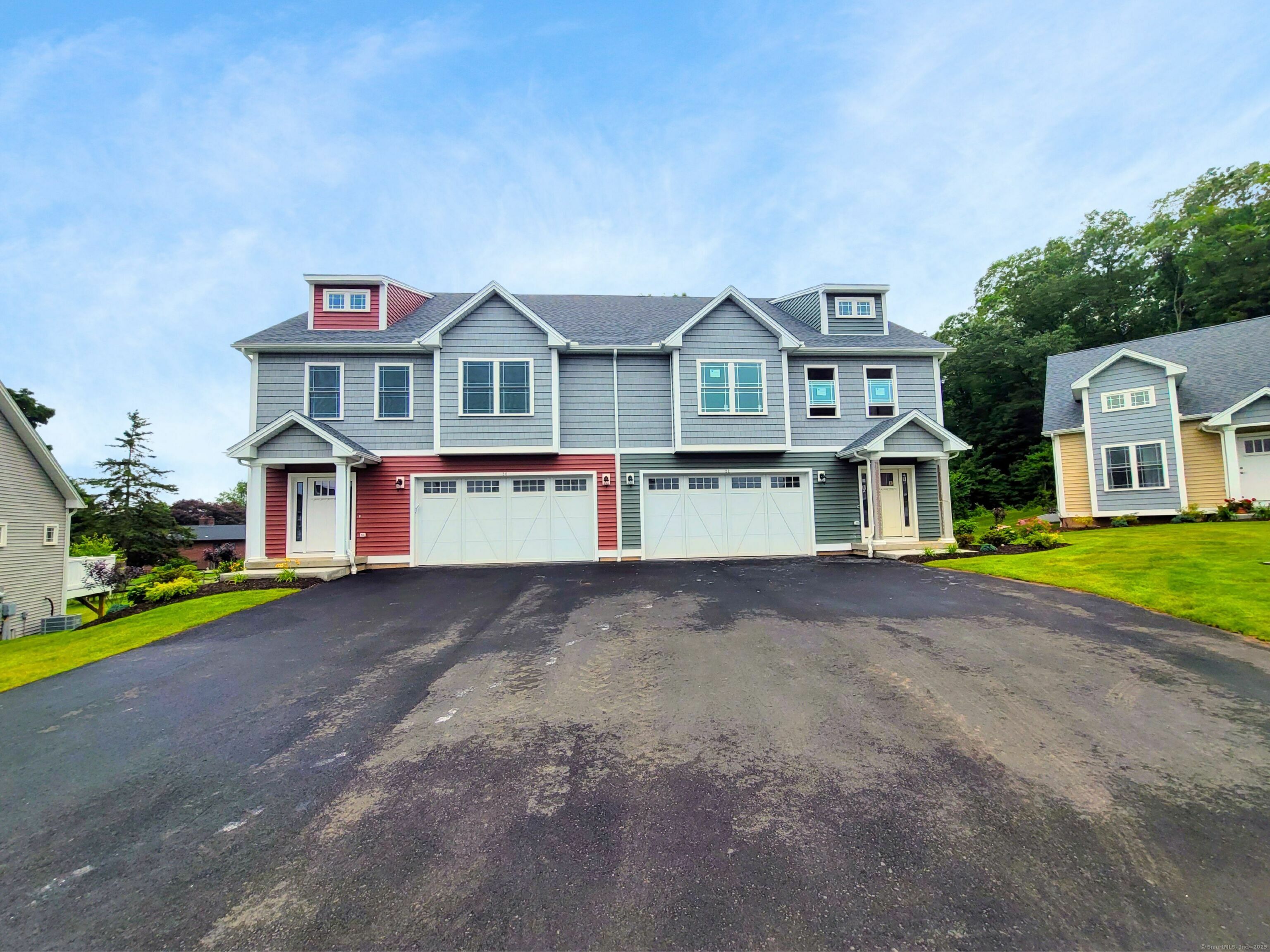 20 Lombard Circle 20  North Haven CT 06473 photo