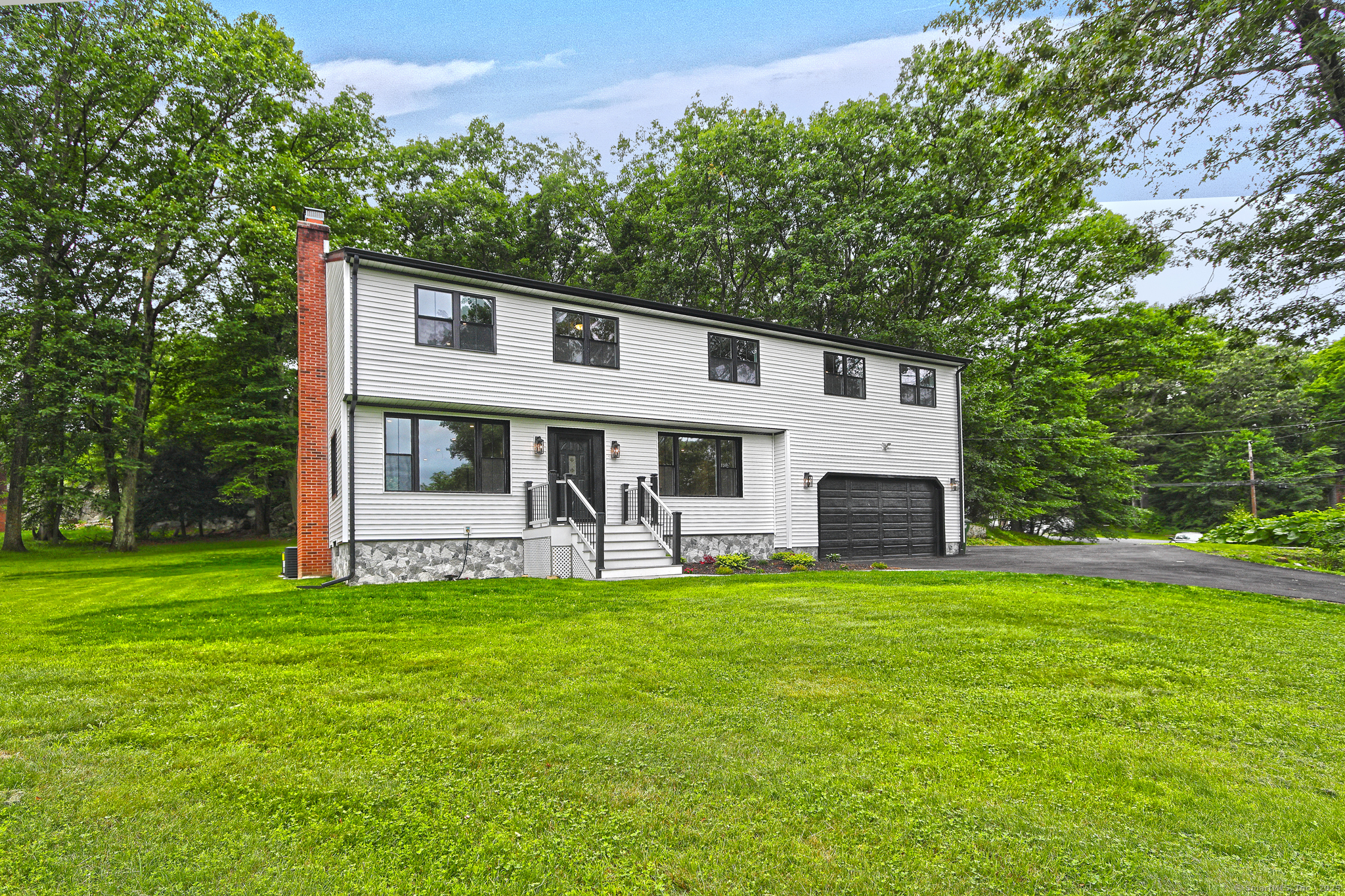 Property Photo:  627 High Ridge Road  CT 06477 