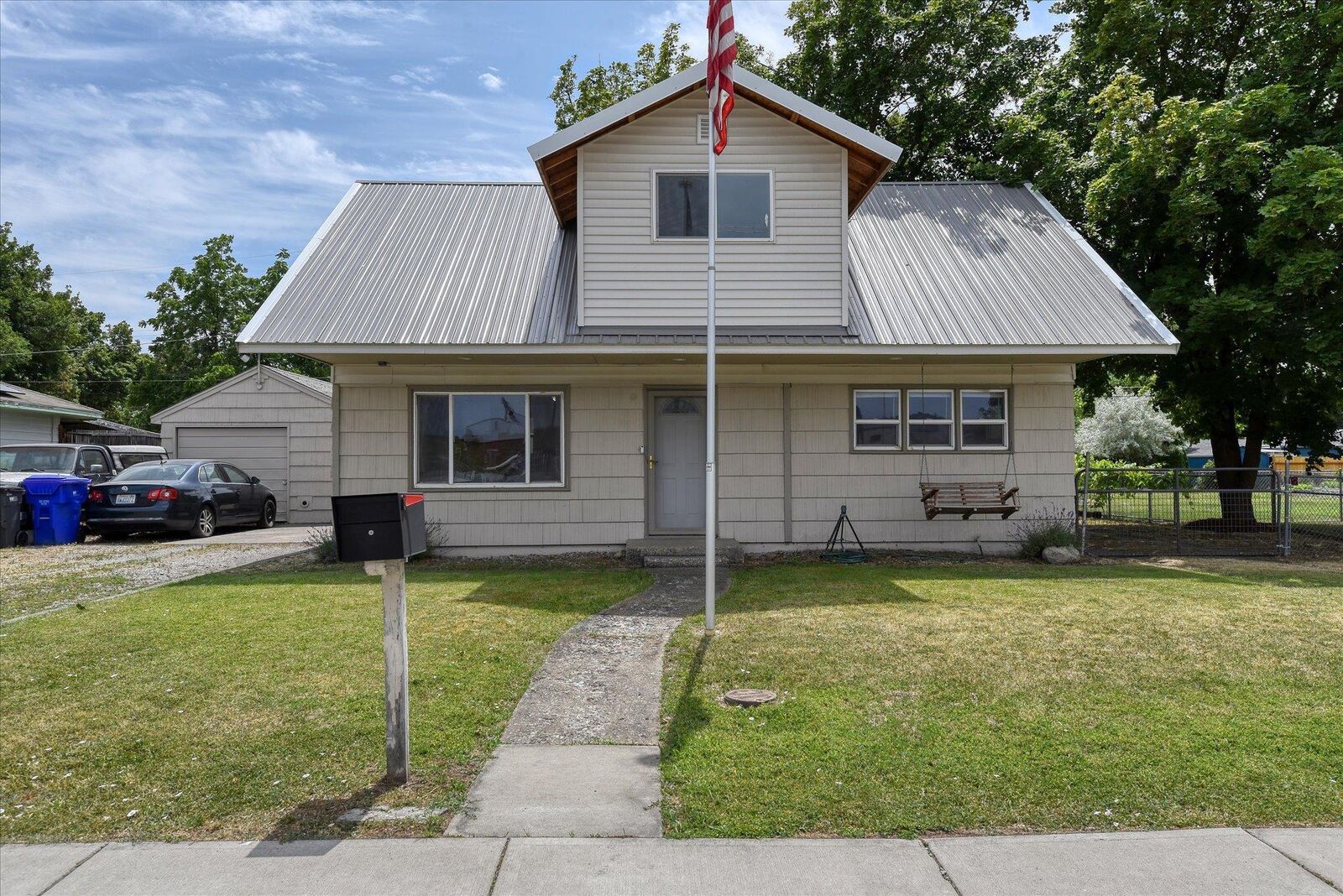 Property Photo:  7226 E Mission Ave  WA 99212 