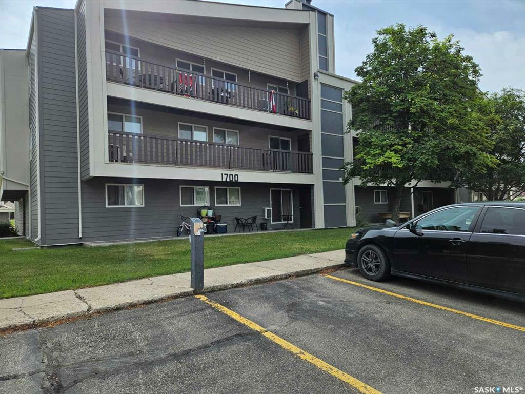 425 115th Street E 1734  Saskatoon SK S7N 2E5 photo