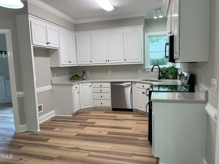 Property Photo: 8100 Laurel Mountain Road NC 27613