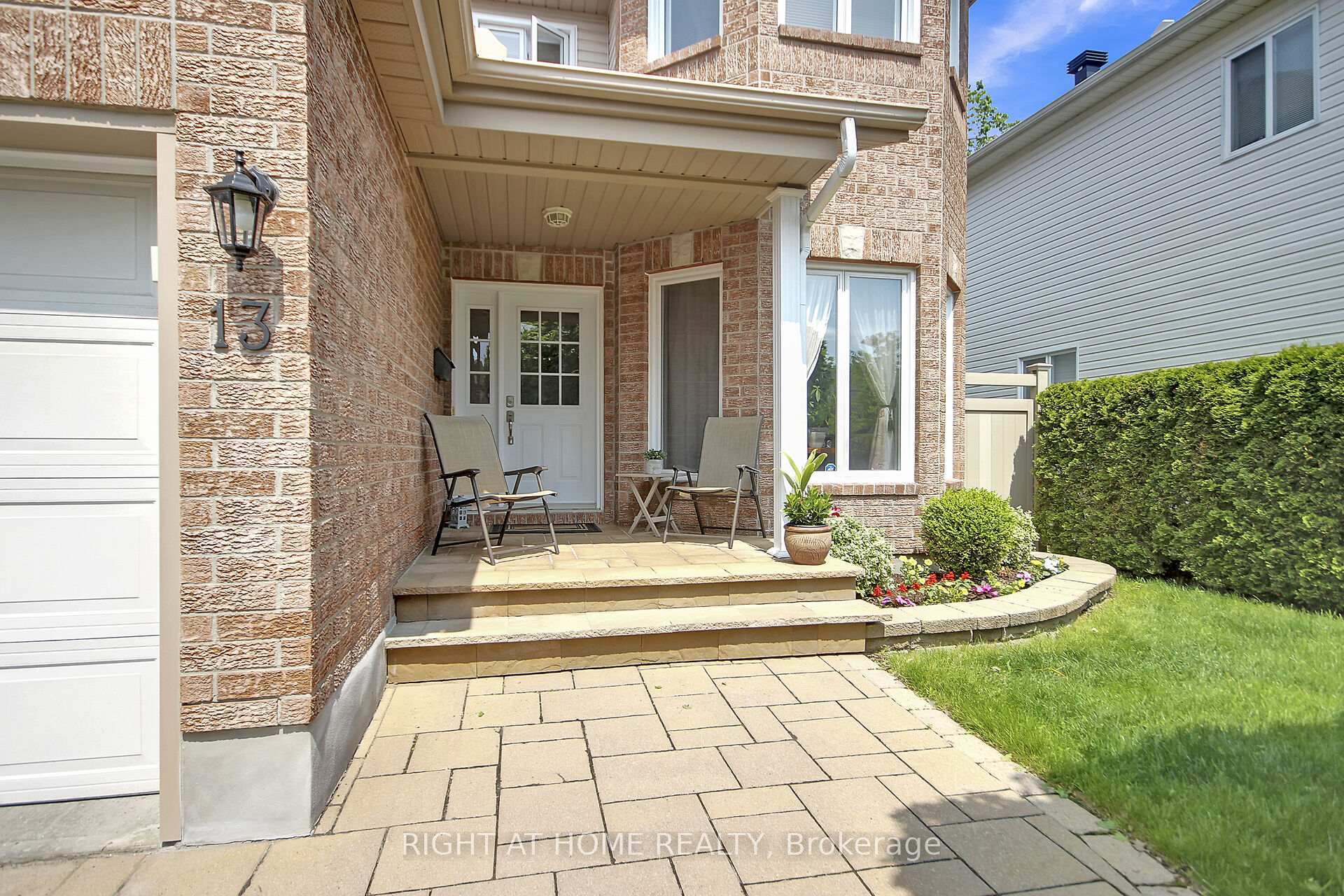 Property Photo: 13 Sirocco Crescent ON K2S 1Z7