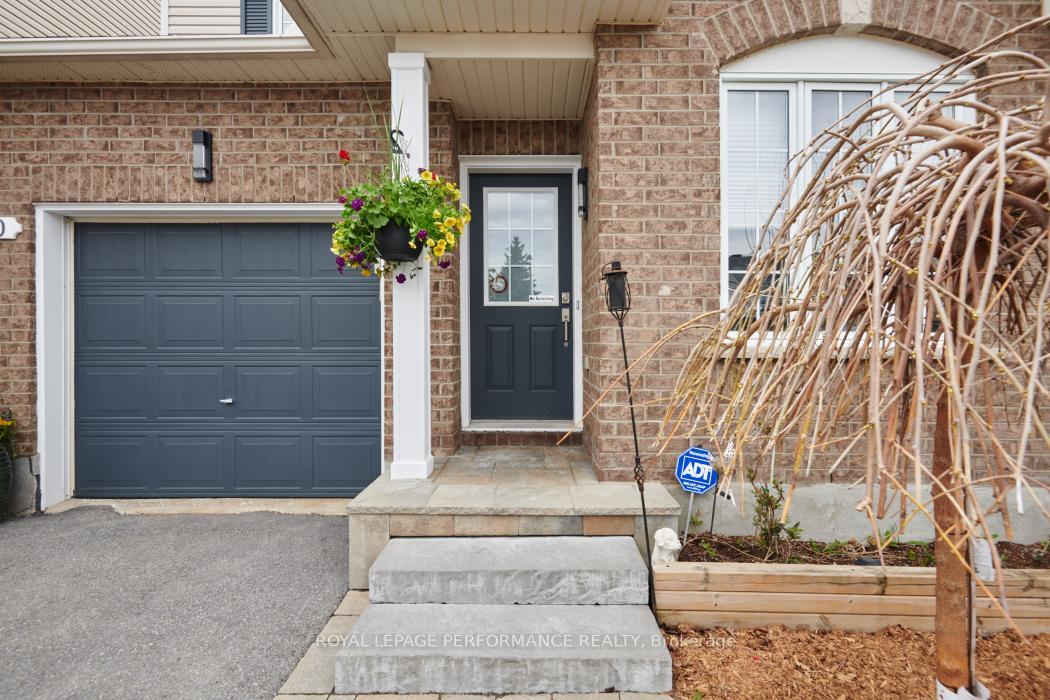 Photo de la propriété: 10 San Mateo Drive ON K2J 5B3