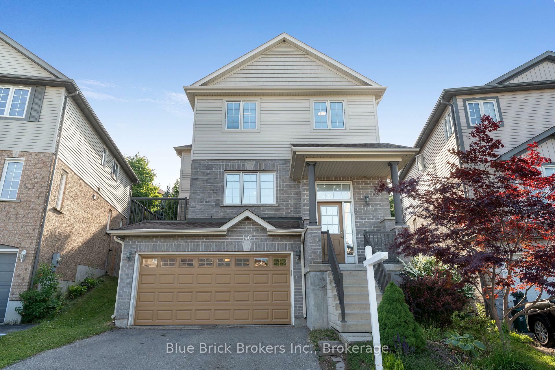 Photo de la propriété: 146 Newcastle Drive ON N2R 1W4