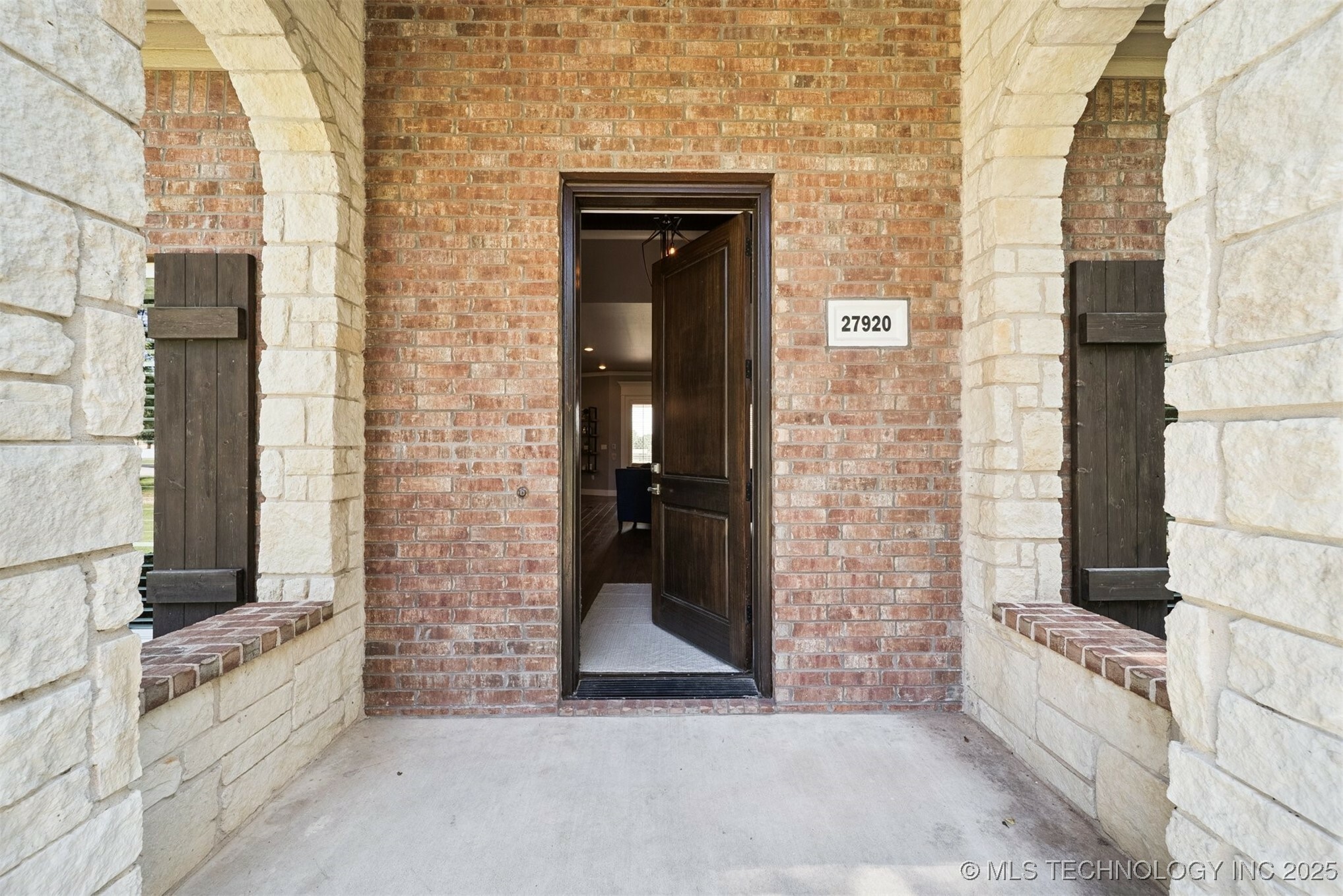 Property Photo: 27920 160th Street OK 74429