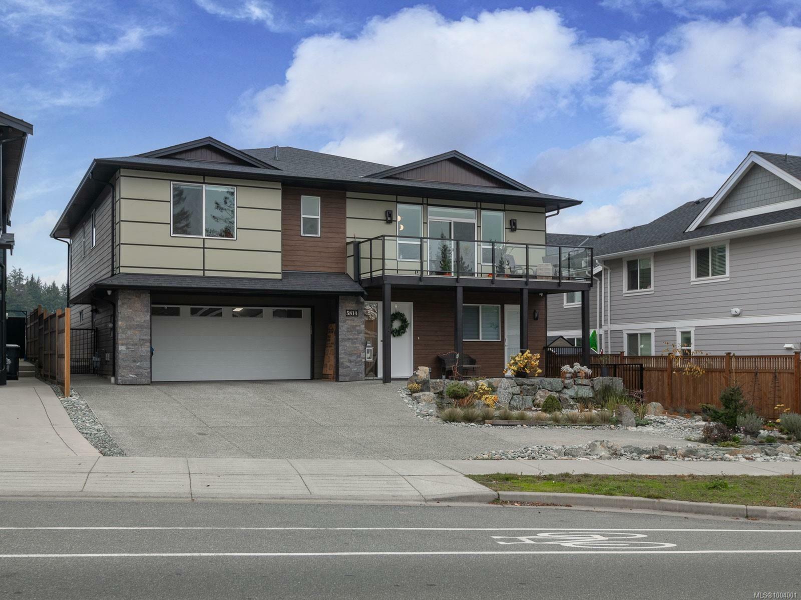 Photo de la propriété: 5814 Linley Valley Dr BC V9T 0K5