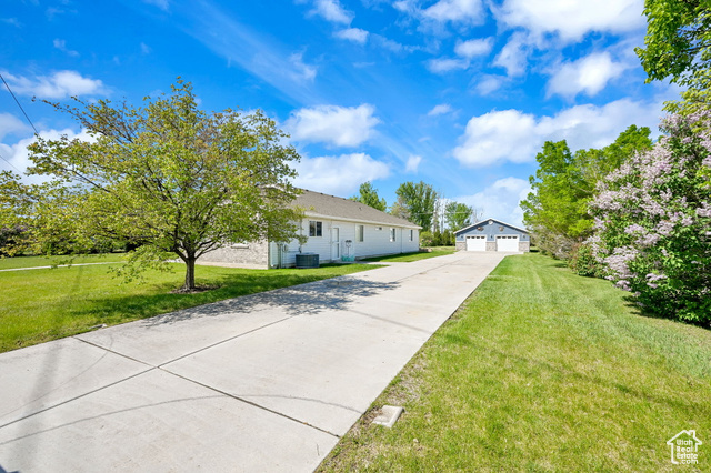 Property Photo: 3139 N Pelican Dr UT 84404