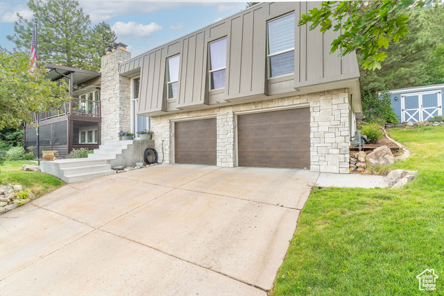 Property Photo: 2582 Jacqueline Dr E UT 84403