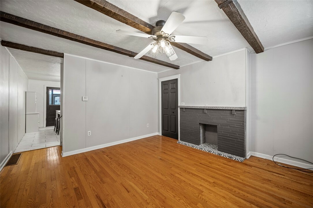 Property Photo: 4829 Hatfield St PA 15201