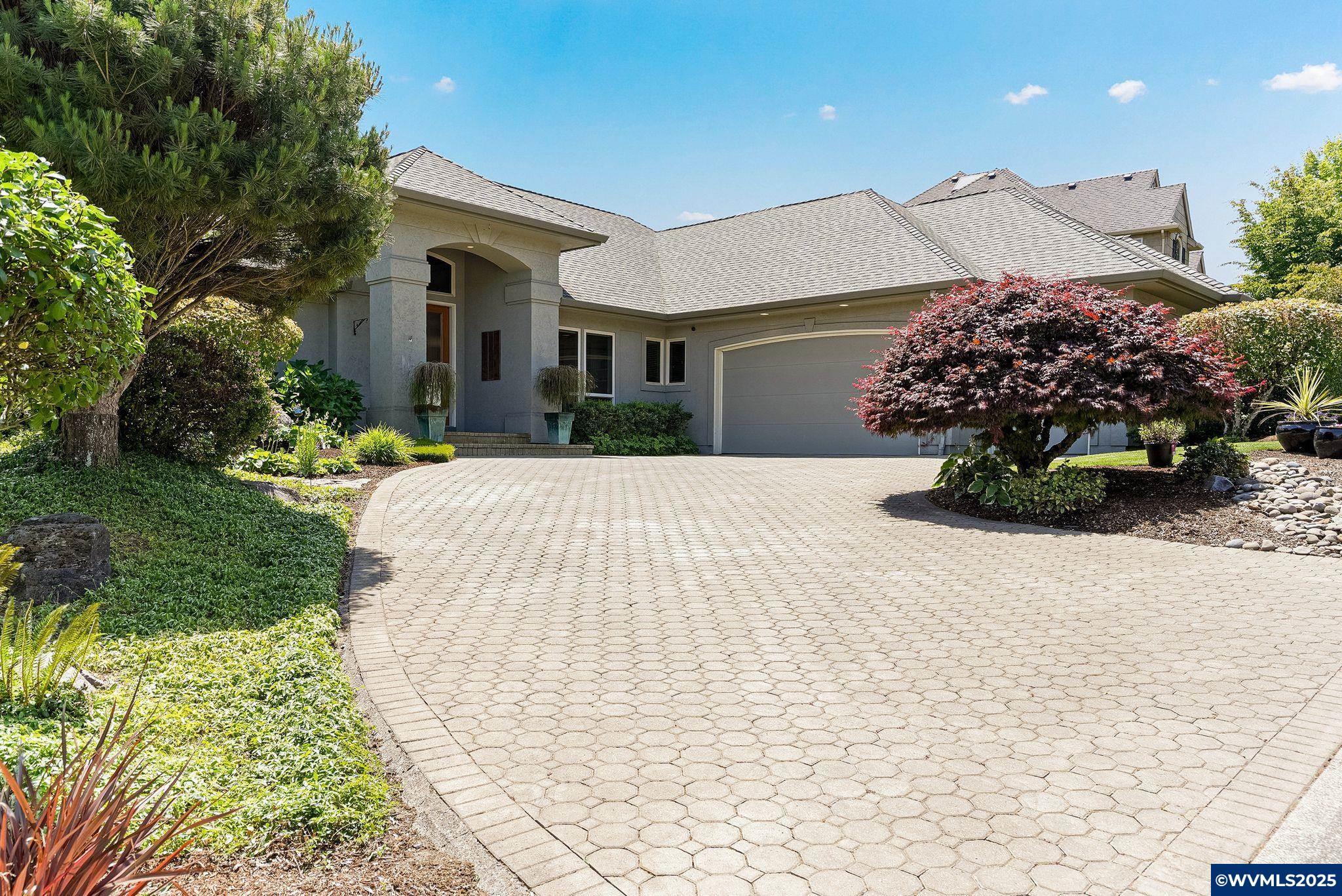 Property Photo:  770 Hazeltine Av SE  OR 97306 