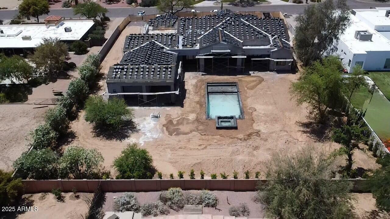 Property Photo: 6426 E Turquoise Avenue AZ 85253