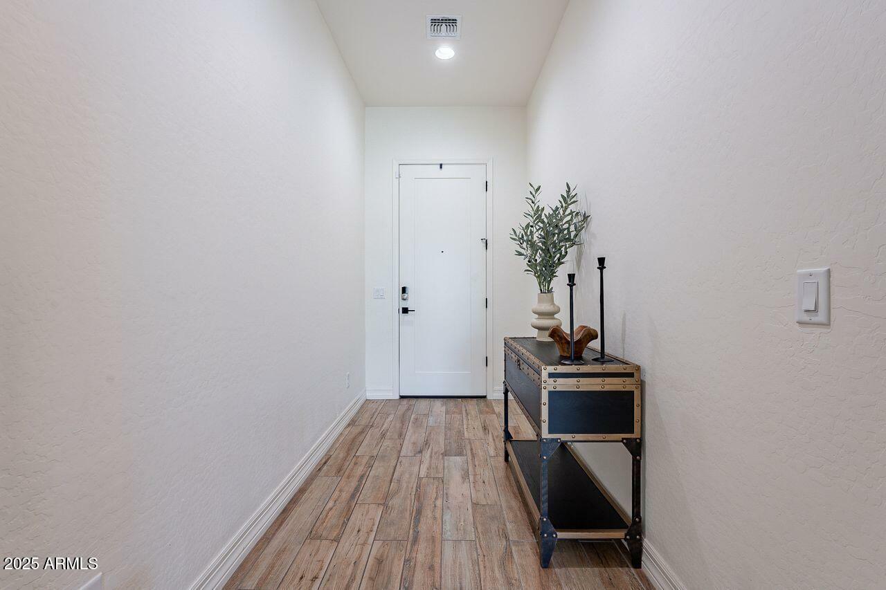 Property Photo: 1956 W Kinfield Trail AZ 85085