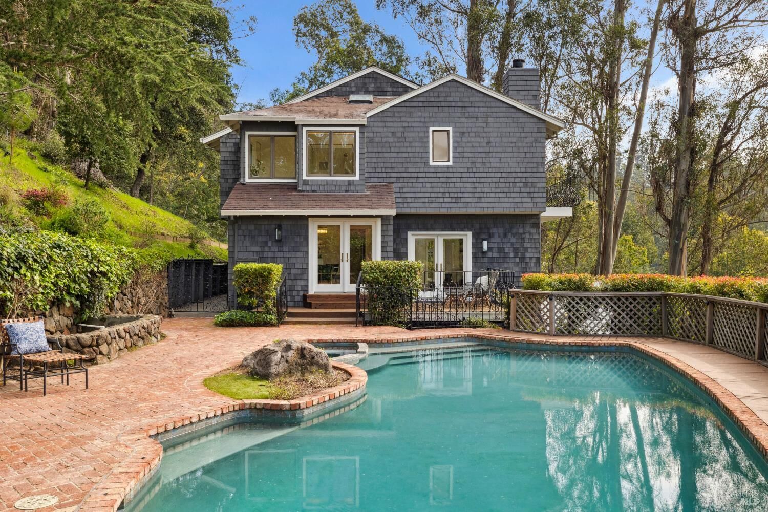 Property Photo:  273 Locust Avenue  CA 94901 