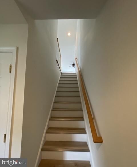 Property Photo:  302 Lisa  NJ 08077 
