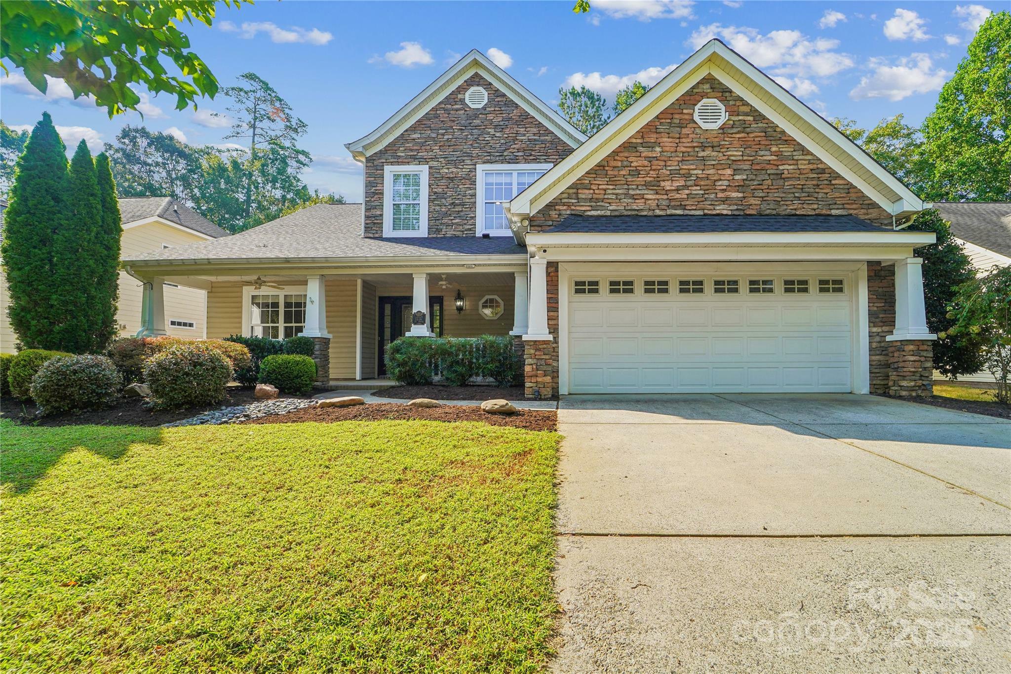 Property Photo: 1237 Saint Johns Avenue NC 28104
