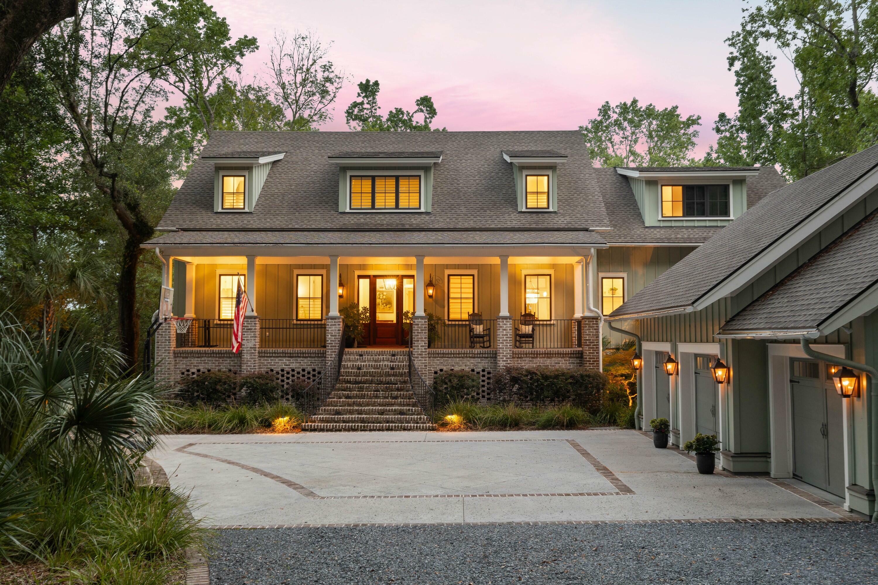 Property Photo: 627 Barbados Drive SC 29492