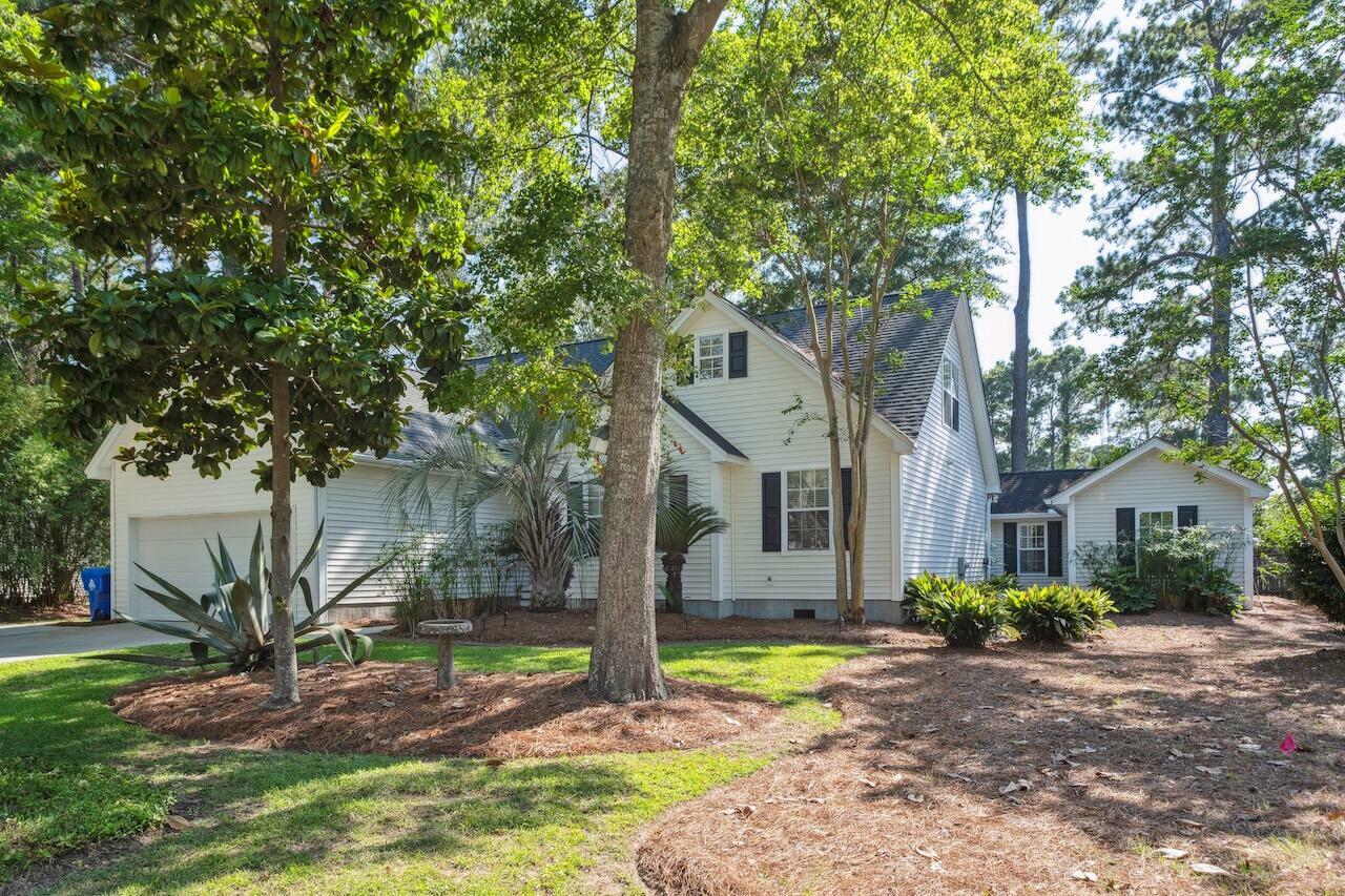 Property Photo:  642 Bridlewood Lane  SC 29464 
