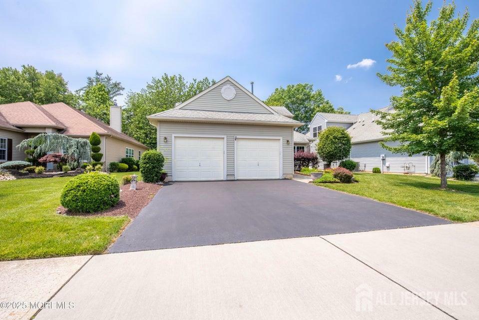 Property Photo:  221 Valencia Drive  NJ 08831 