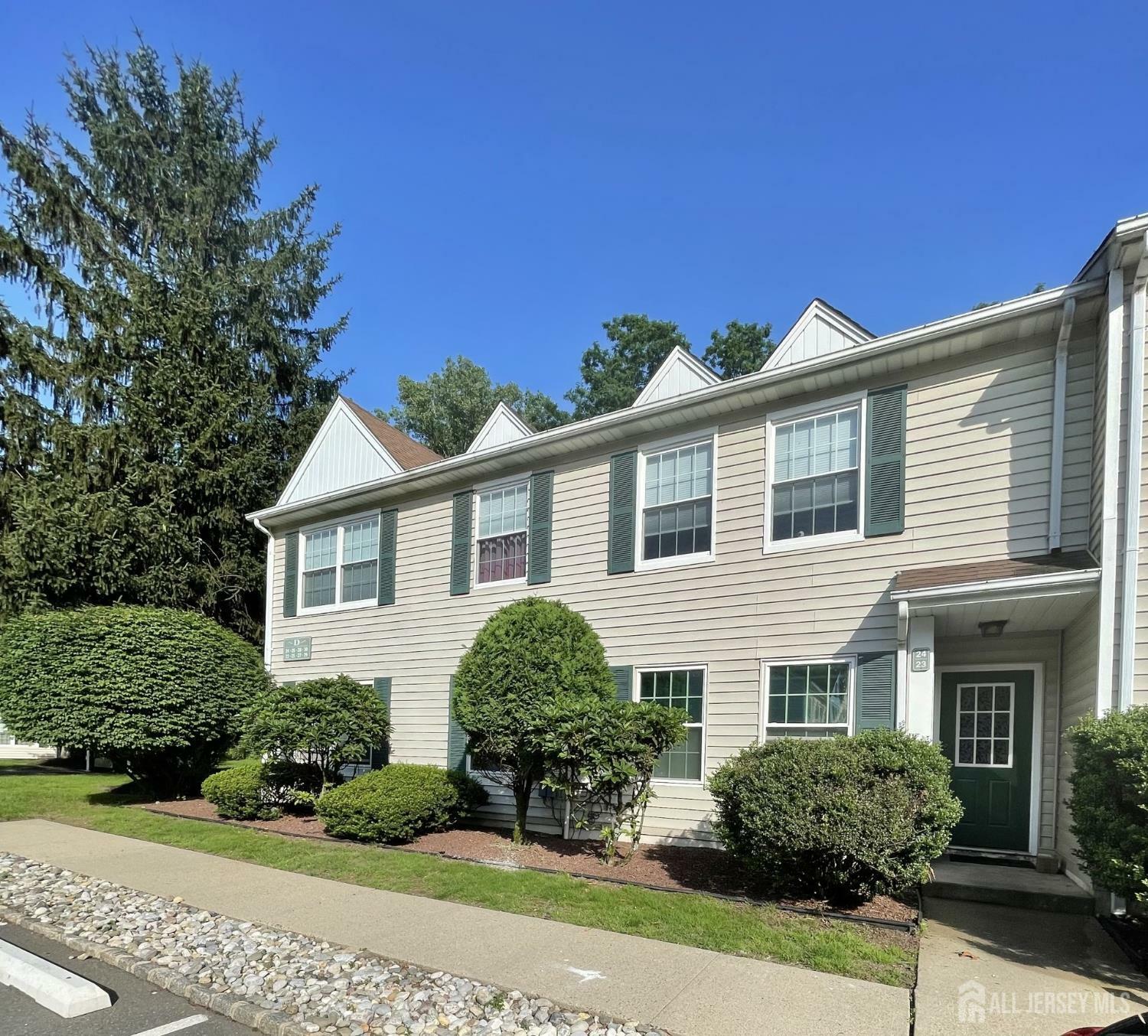 Property Photo:  23 Hanover Square 23D  NJ 08846 
