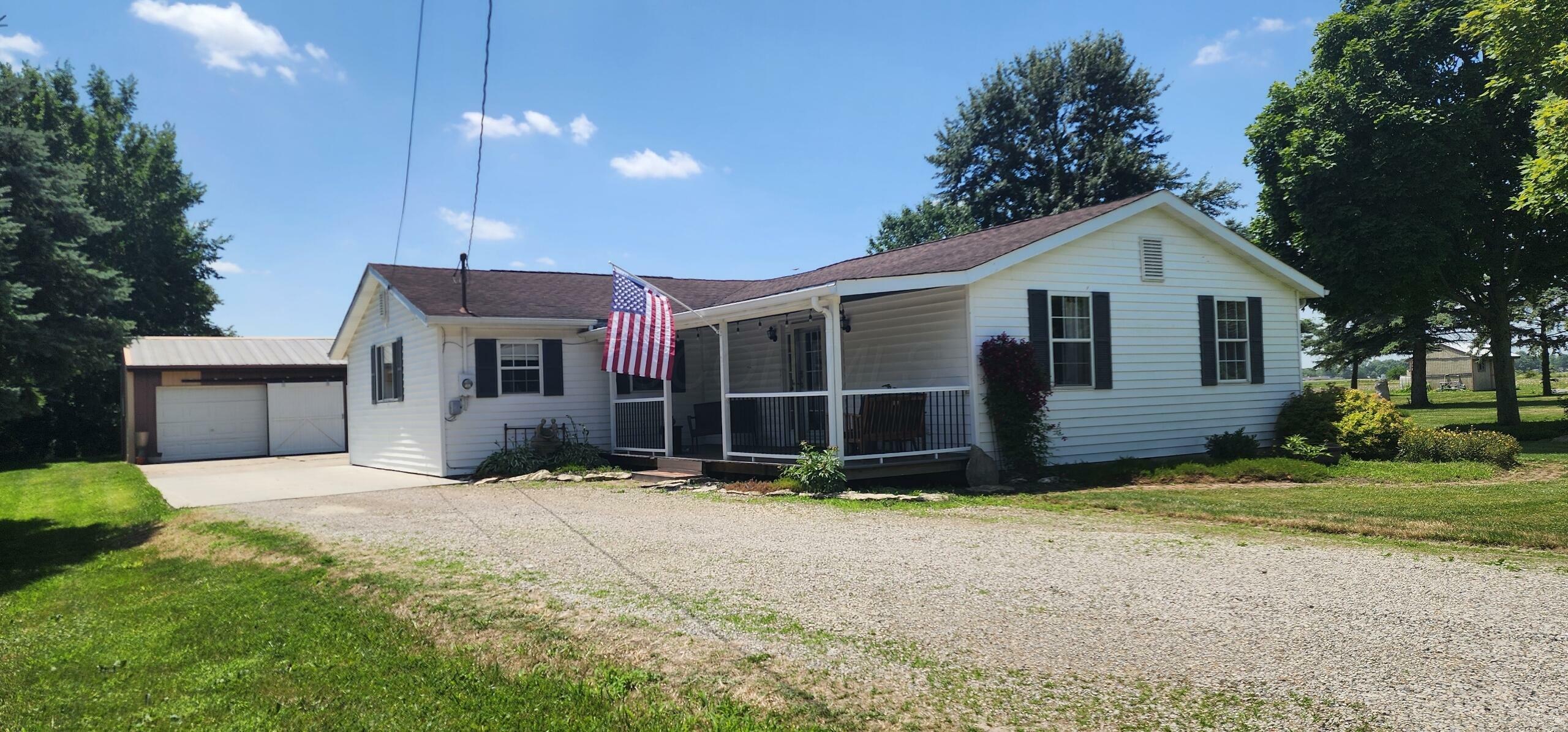 Property Photo: 11195 Hoskins Road OH 43344