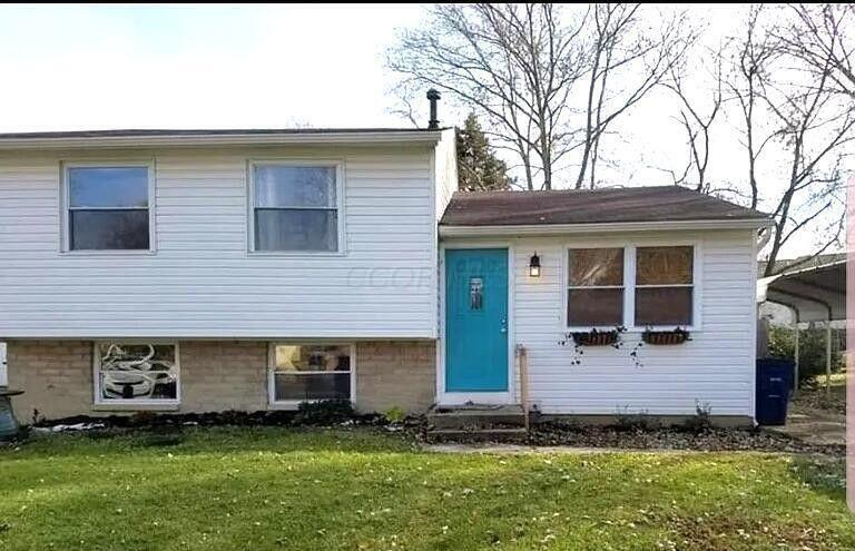 Property Photo: 3341 Robin Hill W Court OH 43223