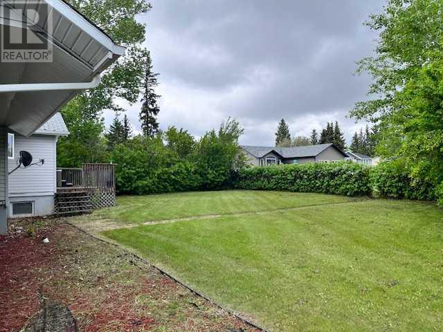 Property Photo: 100 1st Avenue SK S0M 2C0