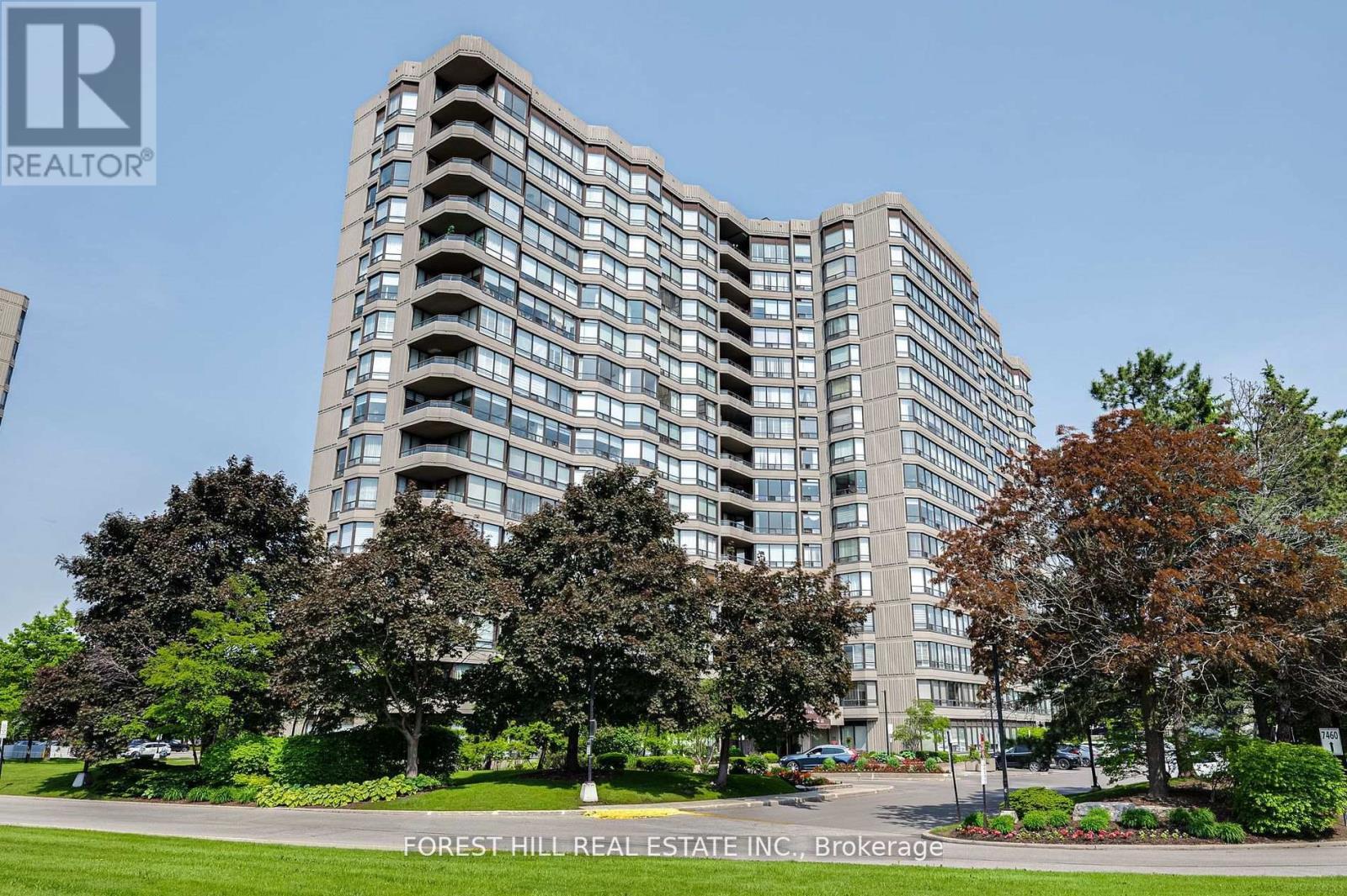 Photo de la propriété: 7440 Bathurst Street 308 ON L4J 7K8
