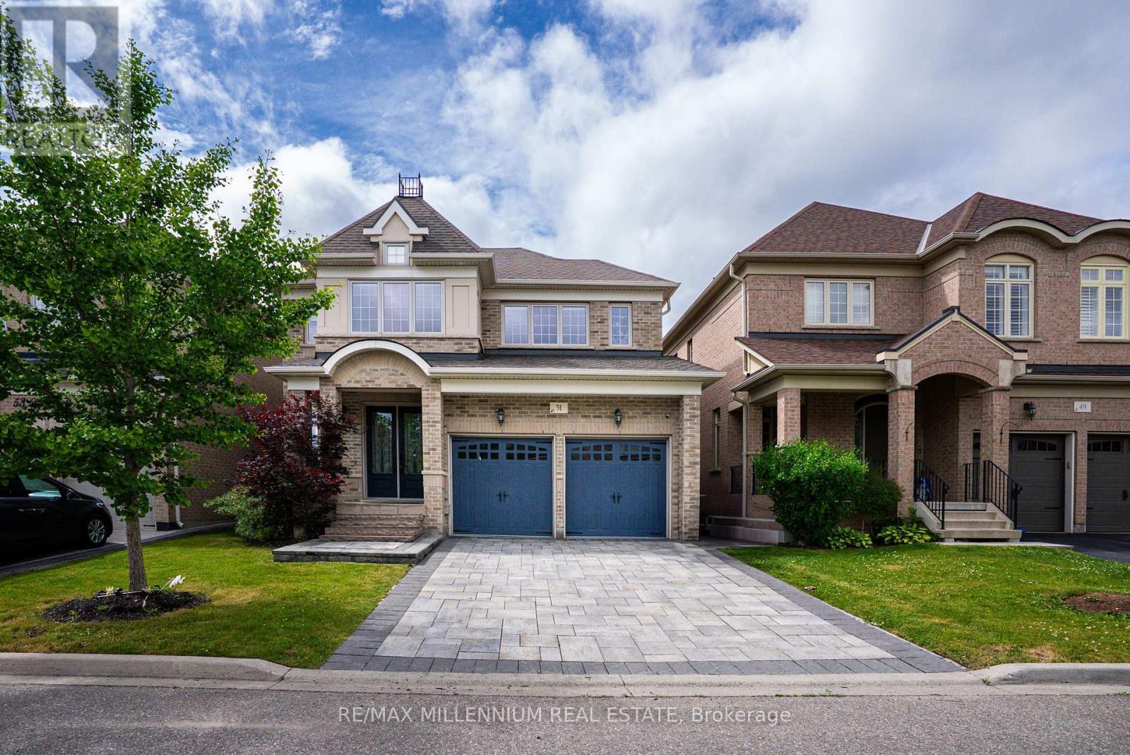 Property Photo: 51 Legendary Circle ON L6Y 0S1