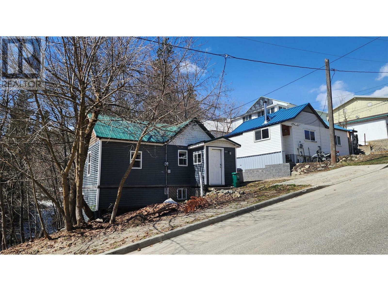 Property Photo: 2165 Spokane Street BC V0G 1Y0