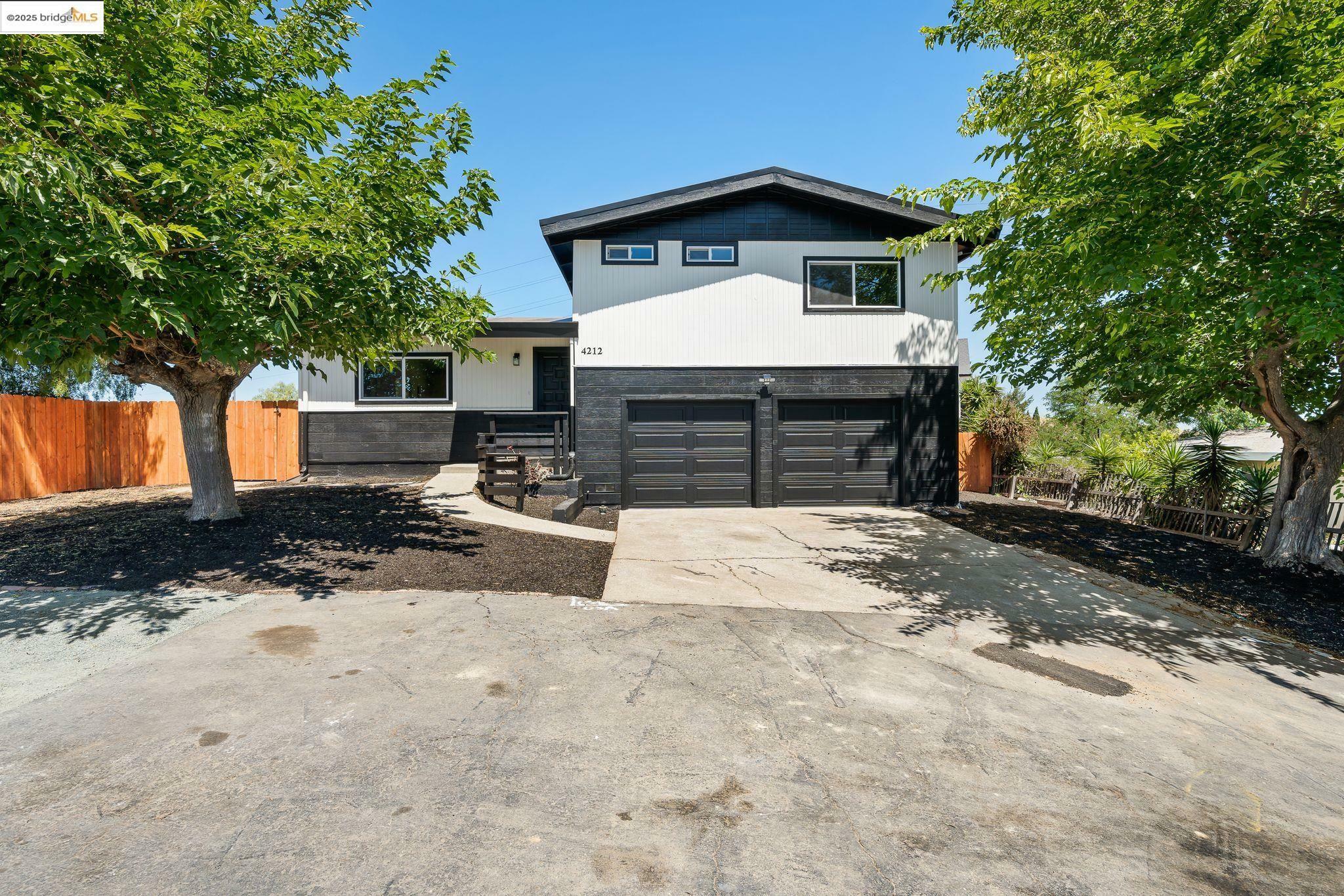 4212 Valley Ave  Martinez CA 94553 photo
