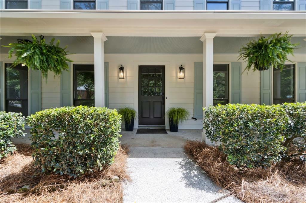 Property Photo:  9165 Eves Circle  GA 30076 