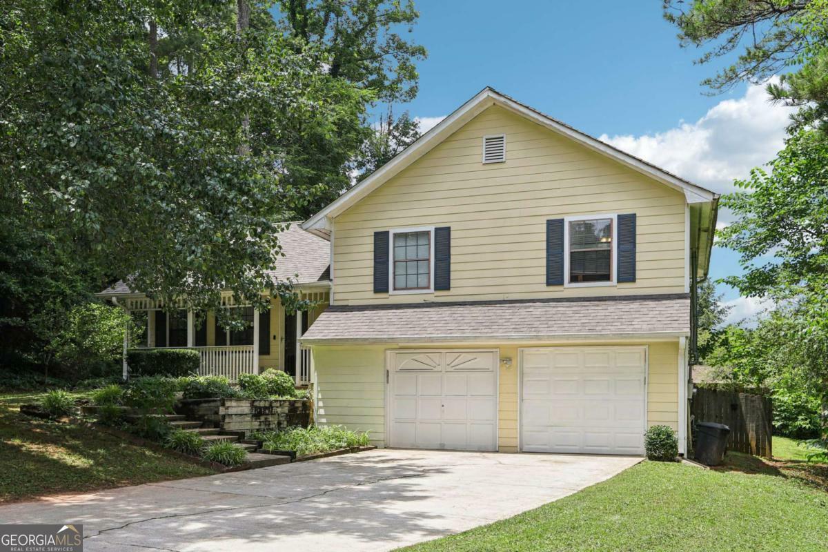 Property Photo: 309 Carmen Court GA 30046