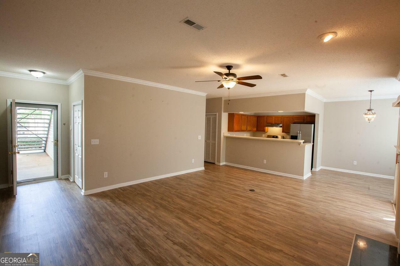 Property Photo:  1703 Ridgefield Drive  GA 30269 
