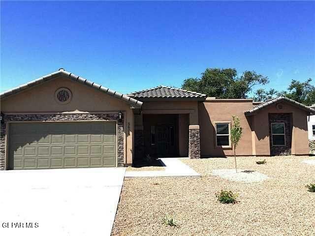 Property Photo: 5605 Valley Maple Drive TX 79932