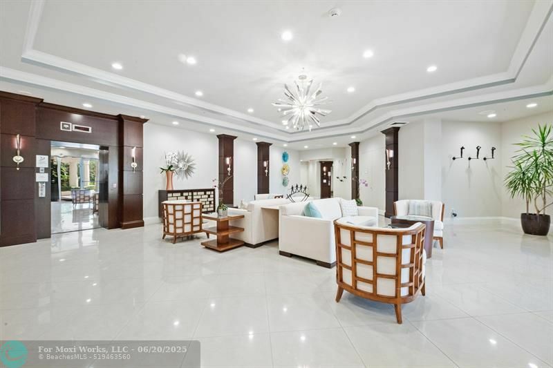 Property Photo: 6051 N Ocean Dr 601 FL 33019