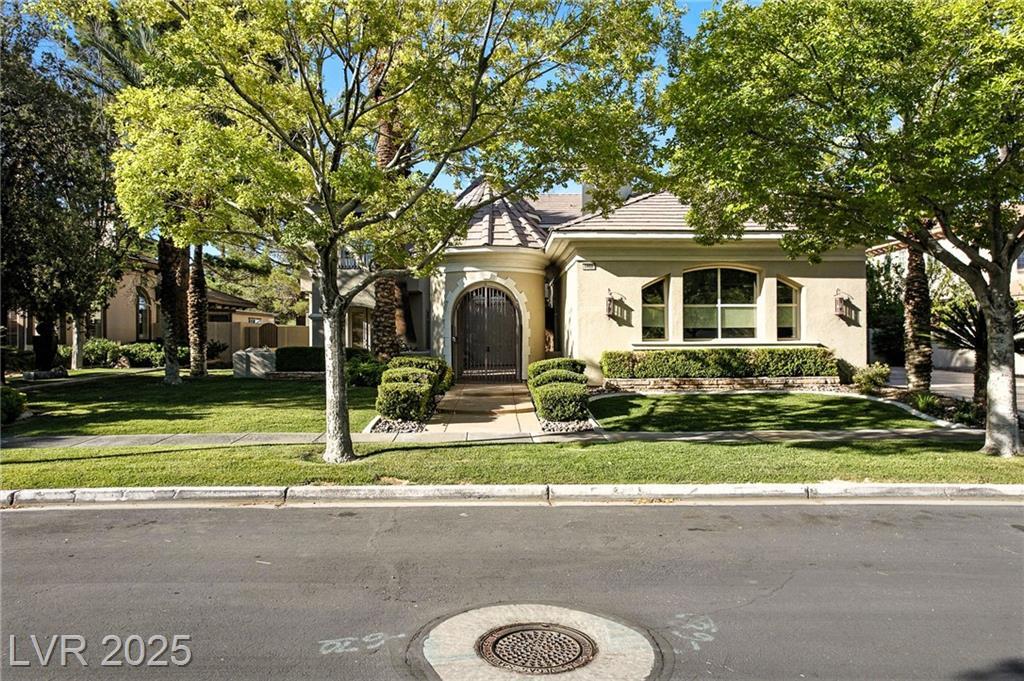 Property Photo: 9408 Players Canyon Court NV 89144