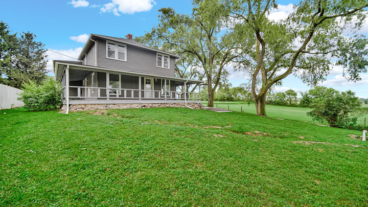 Property Photo: 631 W 350 IN 46385