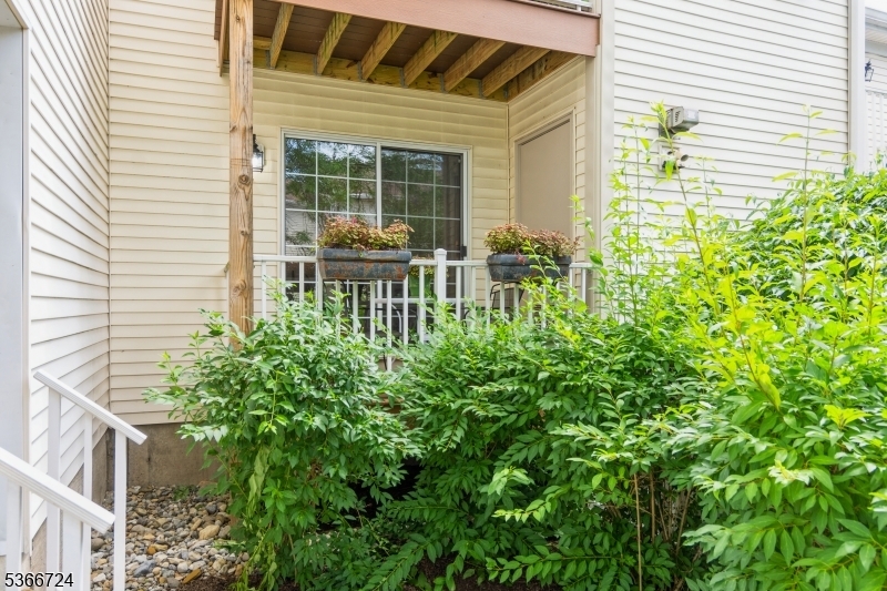 Property Photo: 227 Potomac Dr NJ 07920