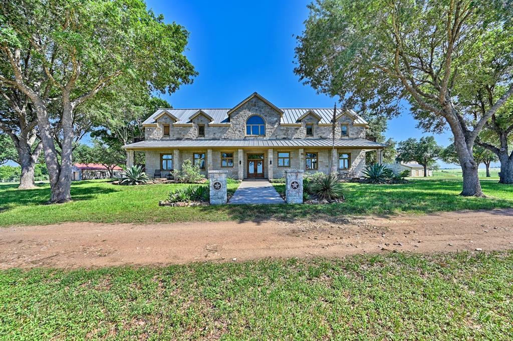 Property Photo: 2100 Stern Road TX 77426