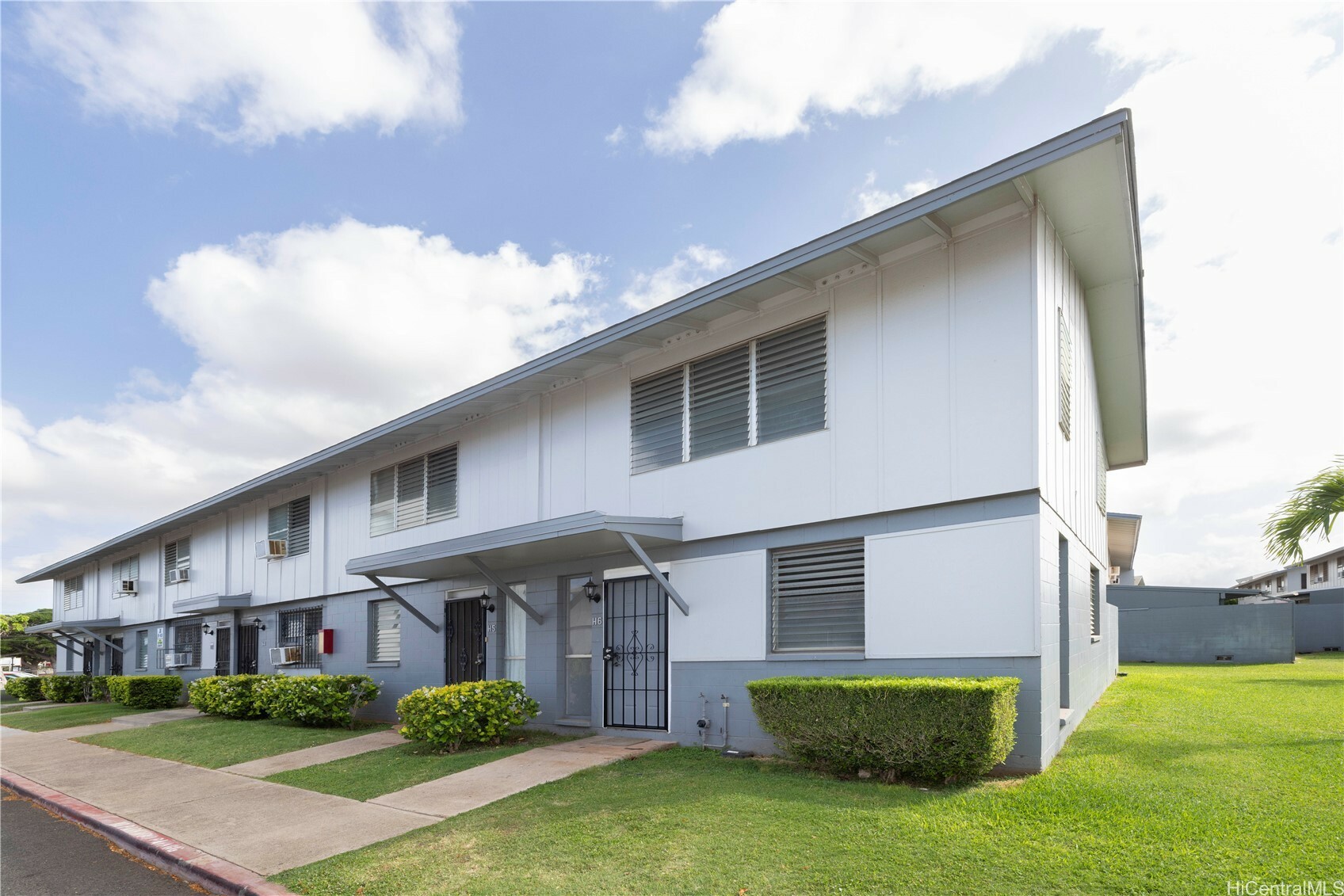 Property Photo: 91-651 Kuilioloa Place H6 HI 96706
