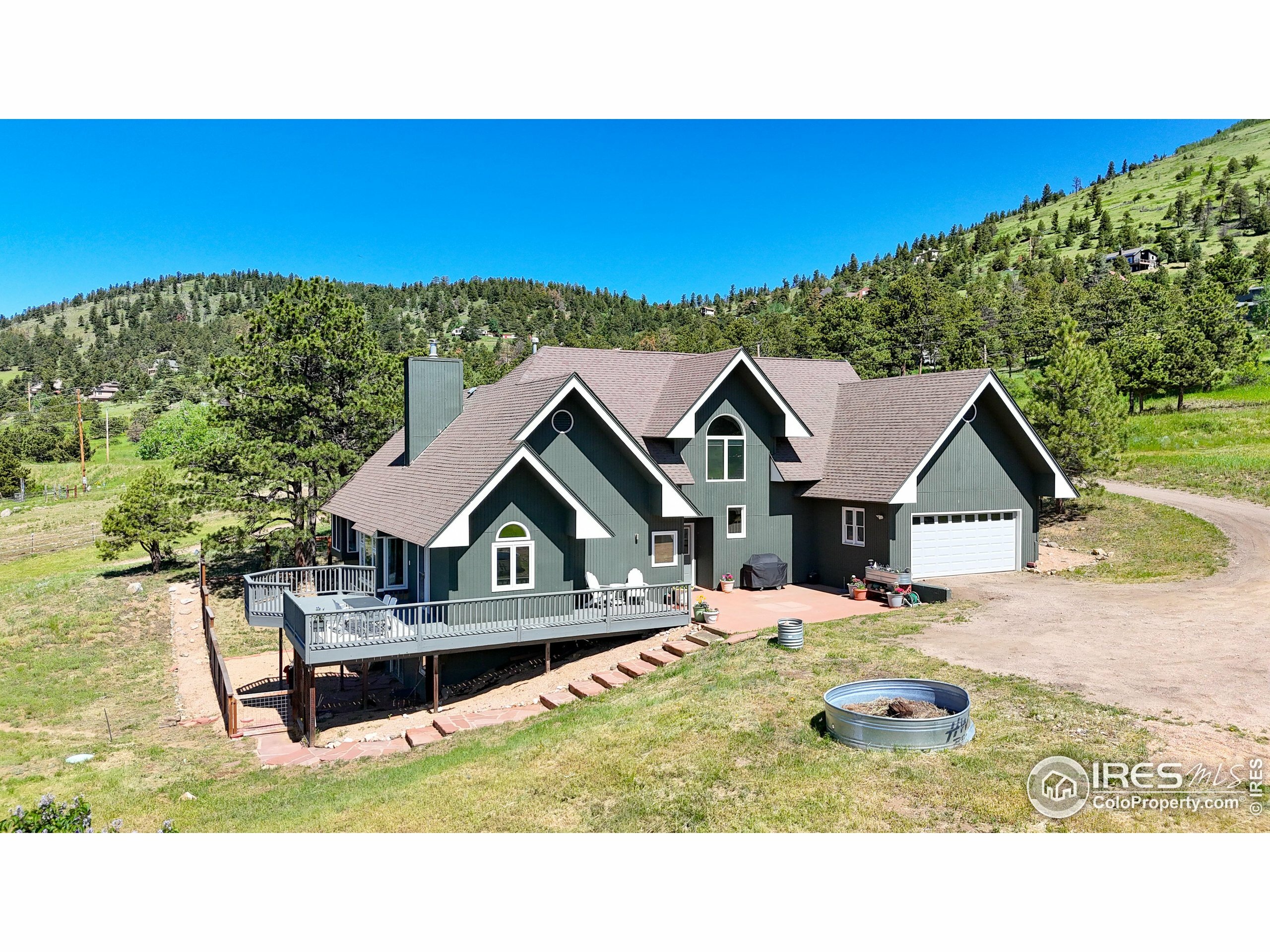Property Photo: 4815 Sugarloaf Rd CO 80302