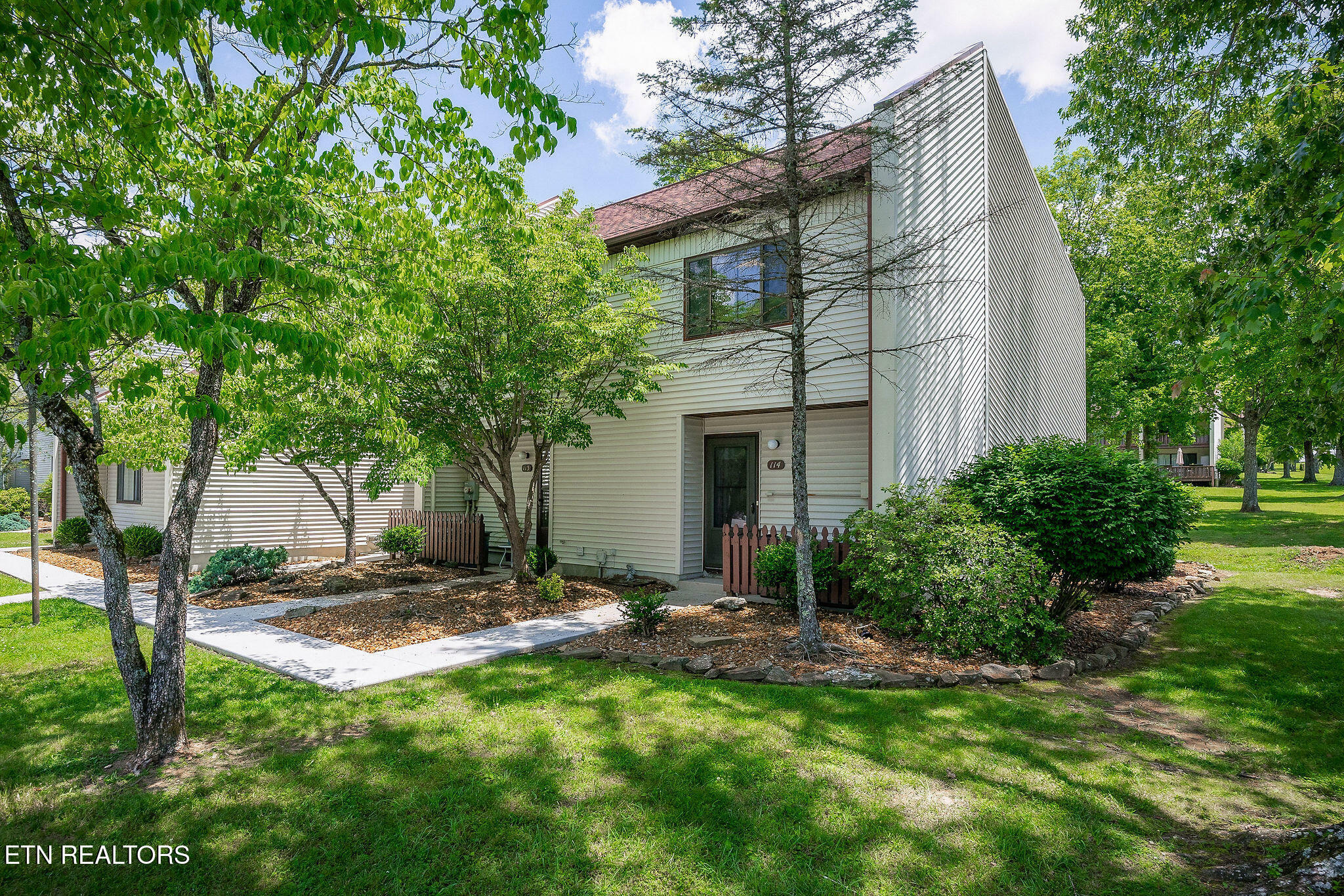 Property Photo: 114 Wilshire Heights Drive TN 38558