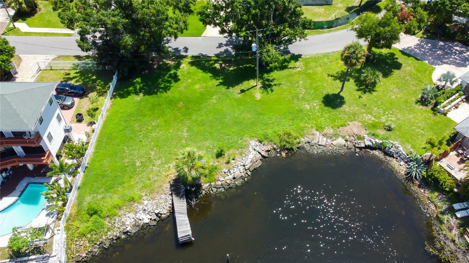 Property Photo: N Riverside Drive FL 33602